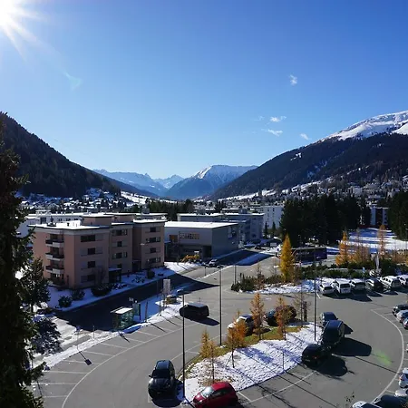 Davos Holiday Apartment Apartamento Davos